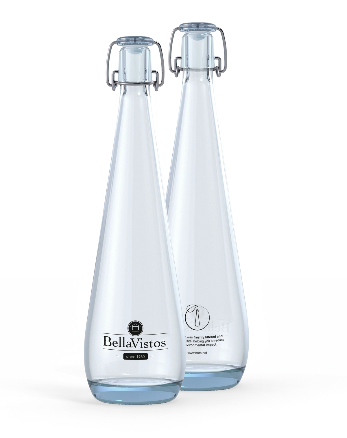 Due bottiglie trasparenti BRITA Swing con il logo del cliente.