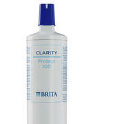 BRITA CLARITY Protect filtro con un tappo blu su sfondo trasparente.