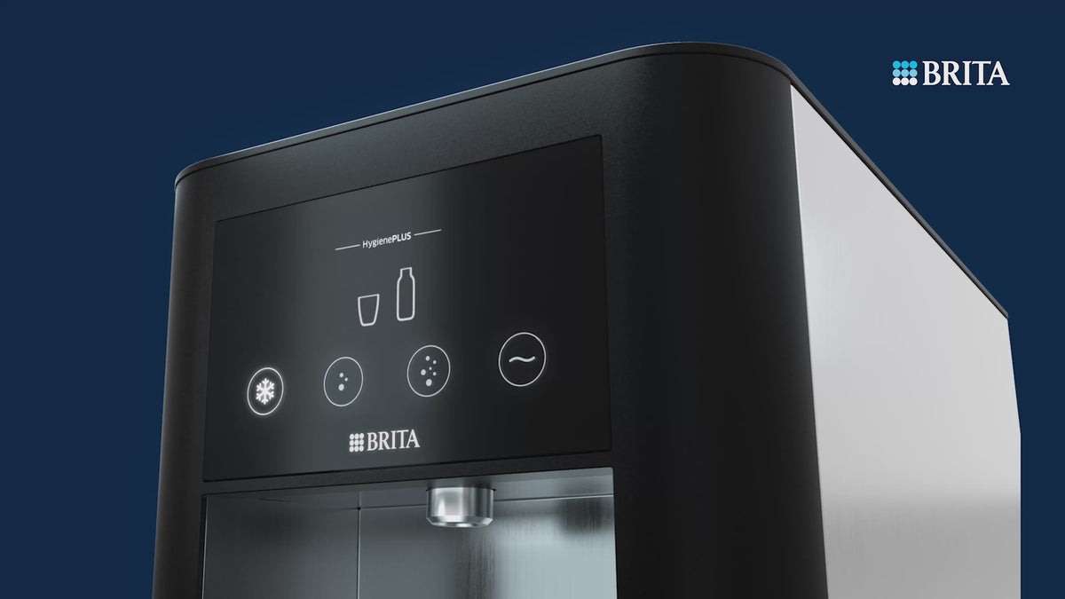Carica video: BRITA CLARITY Protect filter showcasing multi-stage filtration and other key features.